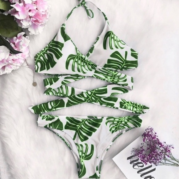 White and green wrap around bikini swimsuit set - Picture 2 of 4